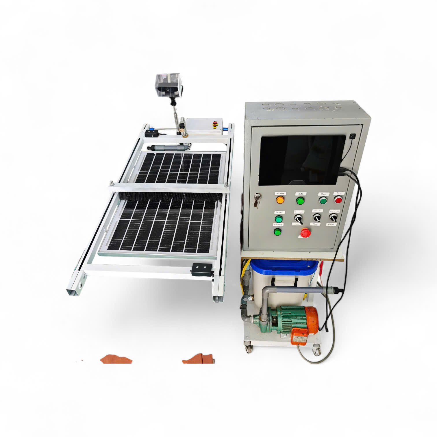 Mô hình hệ thống vệ sinh tấm pin mặt trời